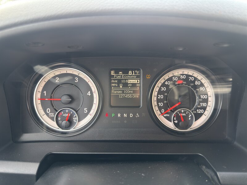 Used 2016 RAM 2500 Tradesman w/ Chrome Appearance Group AWD/4WD image 46