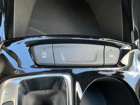 New 2026 Chevrolet Trax LT image 19