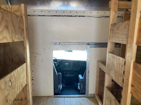 Used 2020 Chevrolet Express 3500 Extended w/ Driver Convenience Package RWD image 54