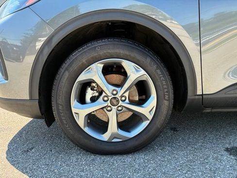 Certified 2025 Ford Escape ST-Line w/ Cold Weather Package AWD/4WD image 9