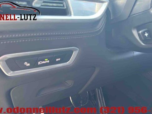 Used 2024 BMW X7 xDrive40i w/ Executive Package AWD/4WD image 16
