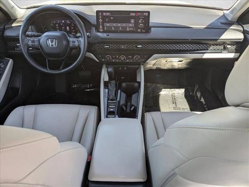 Used 2025 Honda Accord EX-L image 17