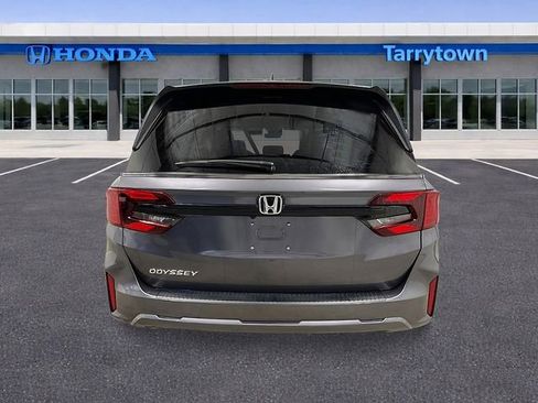New 2026 Honda Odyssey EX-L image 4