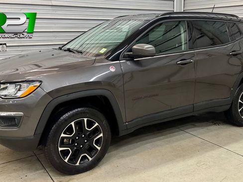 Used 2021 Jeep Compass Trailhawk AWD/4WD image 1