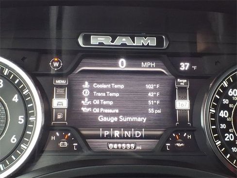 Used 2024 RAM 1500 Laramie image 18