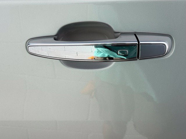 Used 2018 Chevrolet Traverse Premier AWD/4WD image 26