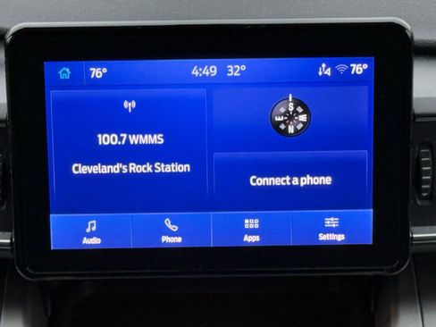 Used 2022 Ford Explorer XLT w/ Equipment Group 202A image 21