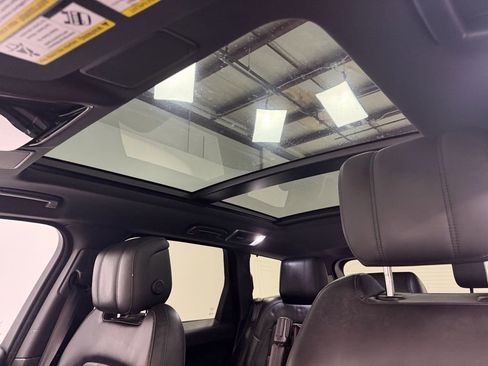 Used 2019 Land Rover Range Rover Sport HSE image 27