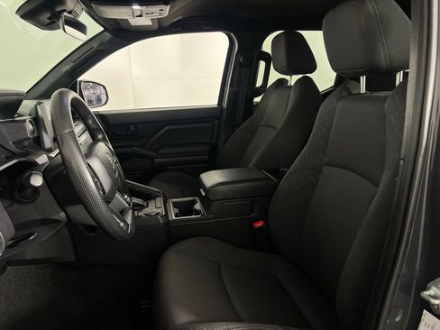 Used 2024 Toyota Tacoma SR5 image 20