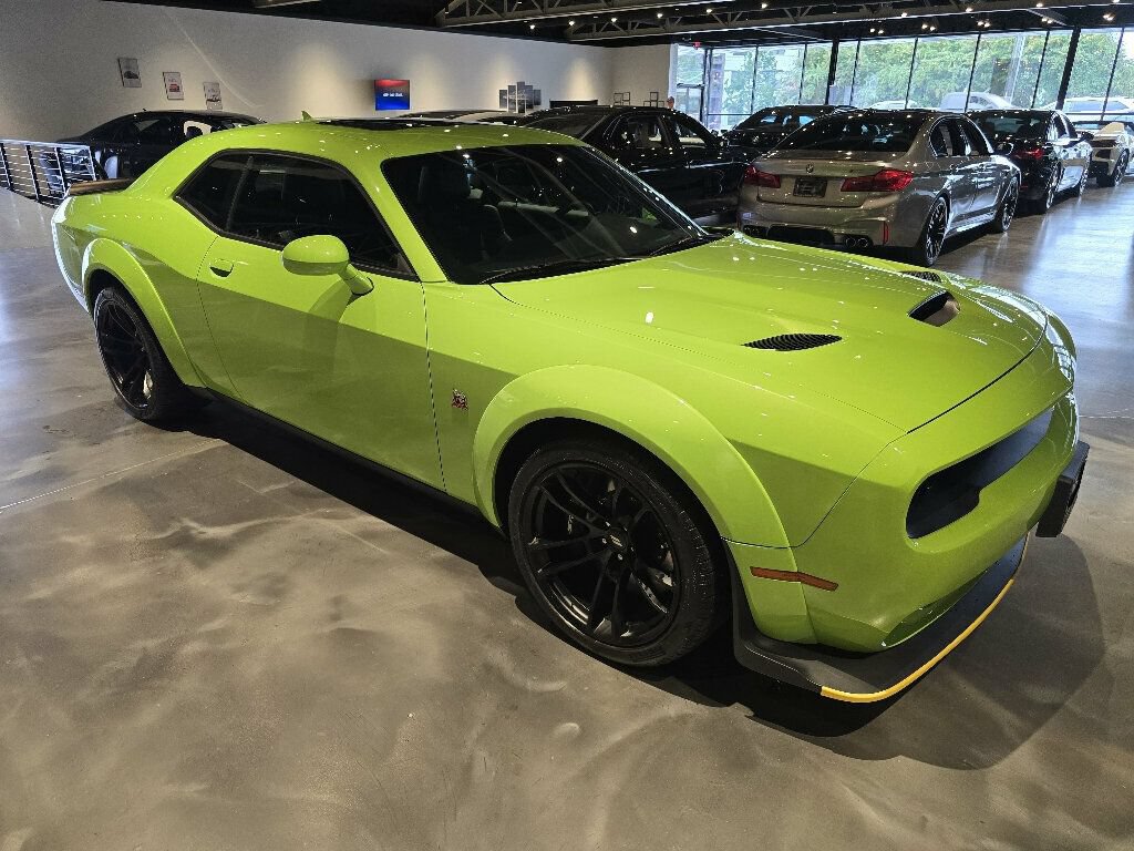 Used 2023 Dodge Challenger R/T Scat Pack RWD image 3