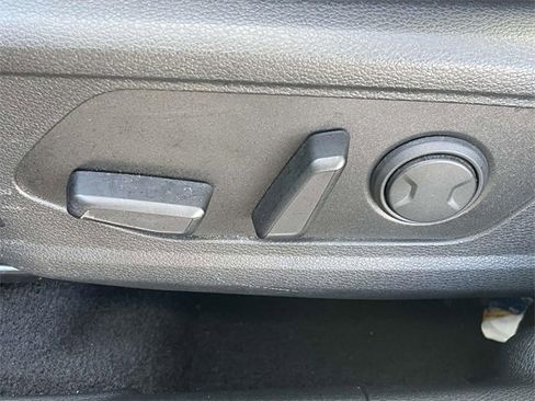 Used 2023 Kia Sportage EX image 28