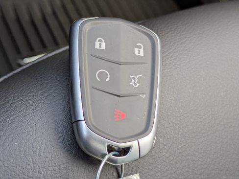 New 2026 Cadillac XT5 Luxury w/ LPO, Floor Liner Package image 32