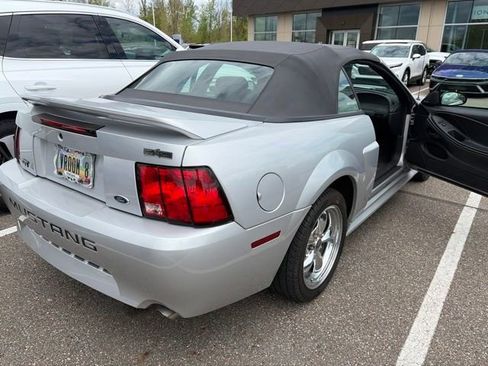 Used 2000 Ford Mustang GT RWD image 10