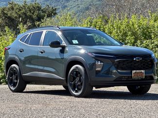 New 2026 Chevrolet Trax LT w/ Sunroof Package video 2