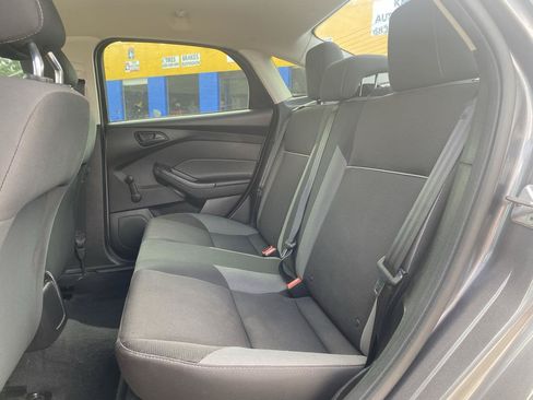 Used 2014 Ford Focus S FWD image 13
