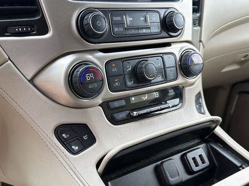 Used 2016 GMC Yukon Denali w/ Open Road Package AWD/4WD image 14