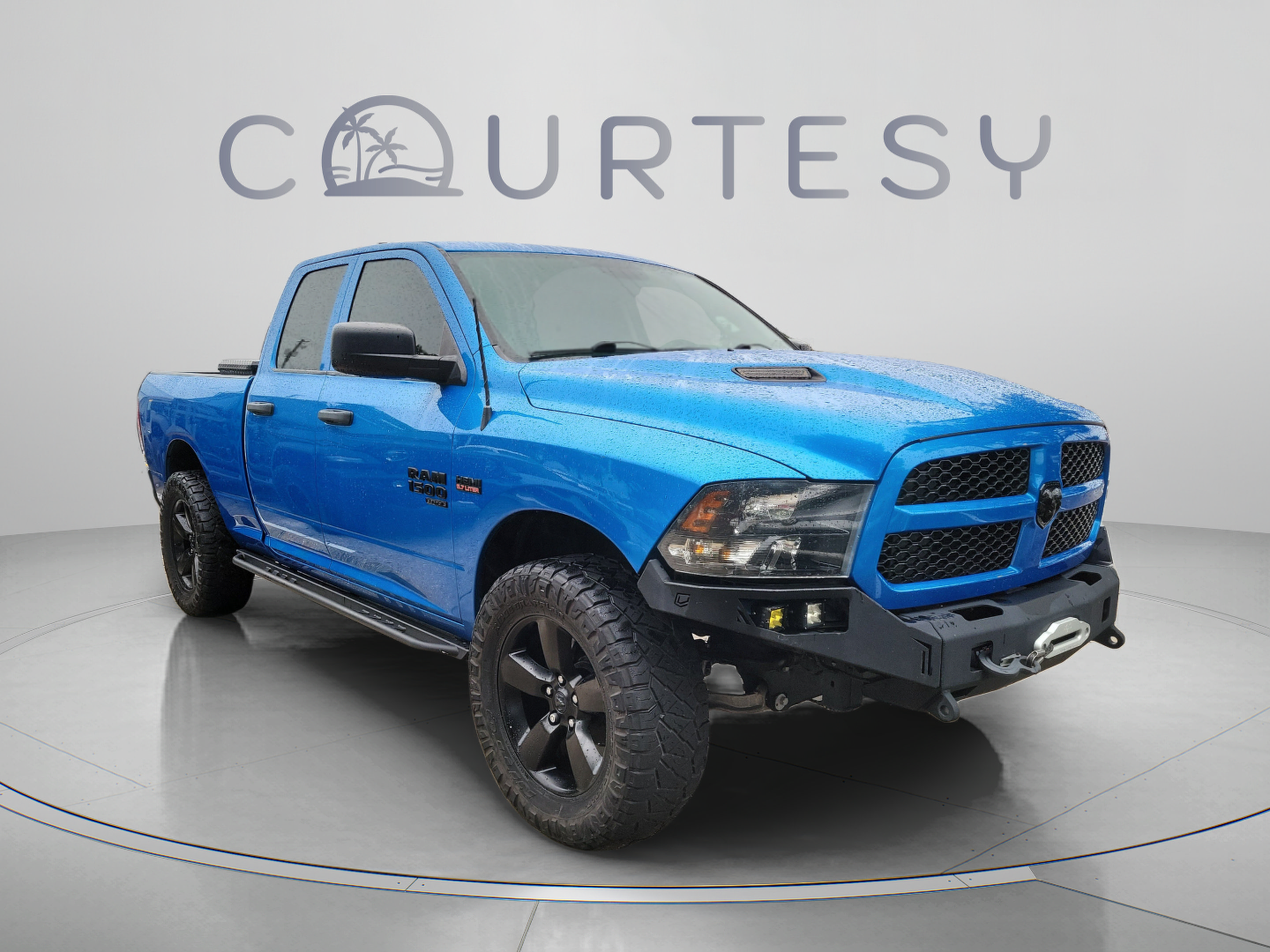 Used 2019 RAM 1500 Express w/ Express Value Package AWD/4WD image 5
