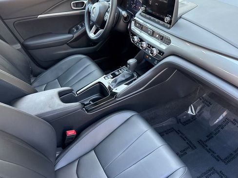 Certified 2024 Acura Integra Base image 18