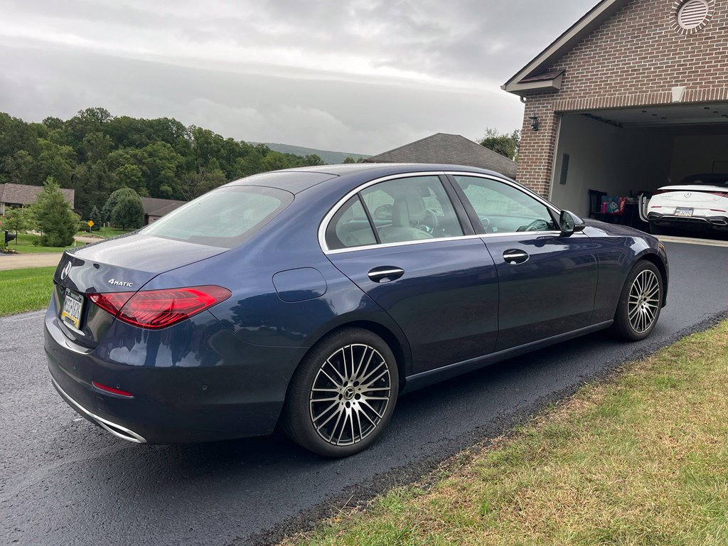 Used 2024 Mercedes-Benz C 300 4MATIC Sedan image 5