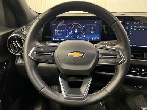 Certified 2025 Chevrolet Equinox LT w/ Safety and Technology Package AWD/4WD image 20
