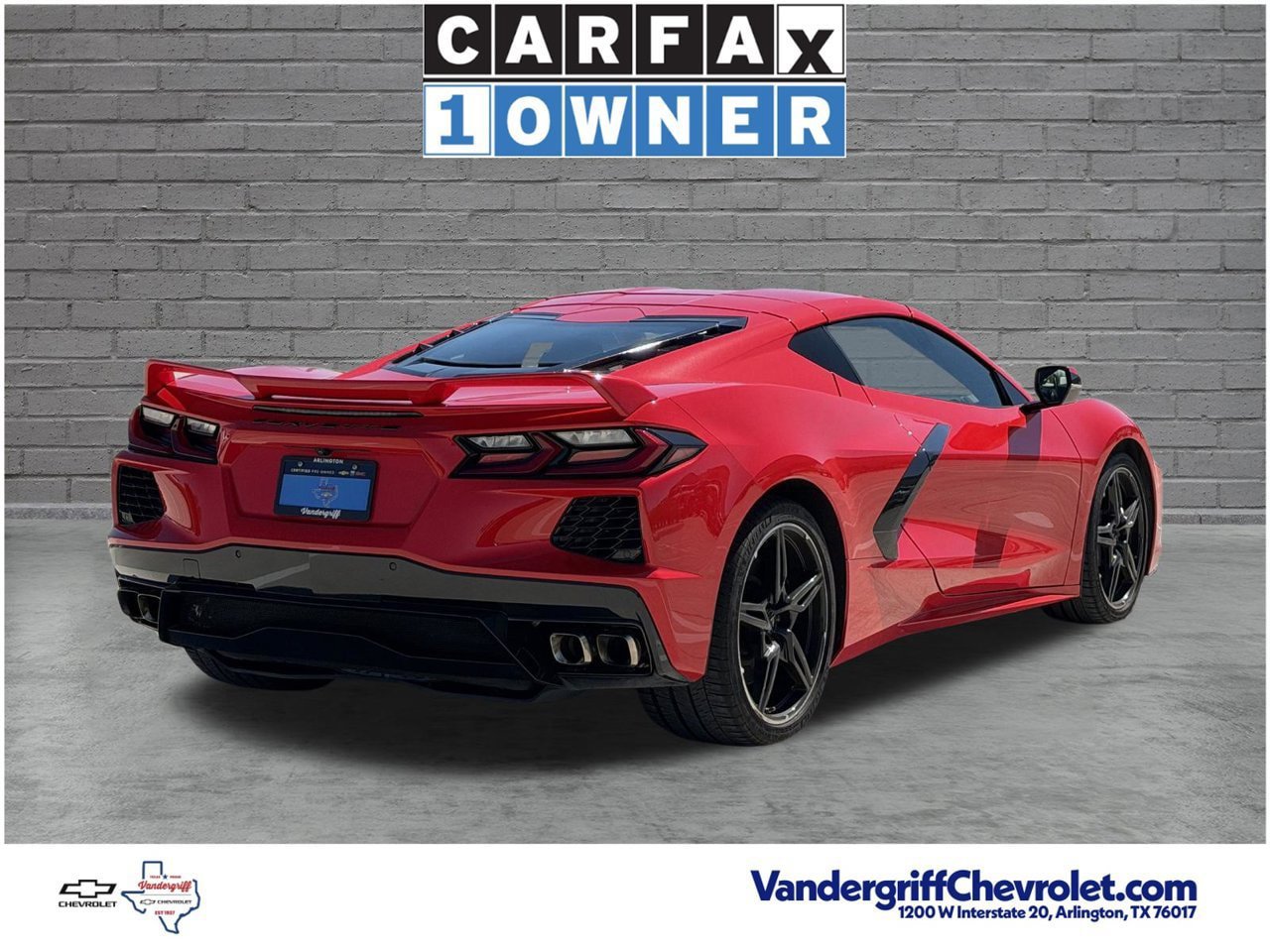 Used 2023 Chevrolet Corvette Stingray Coupe w/ Z51 Performance Package RWD image 4
