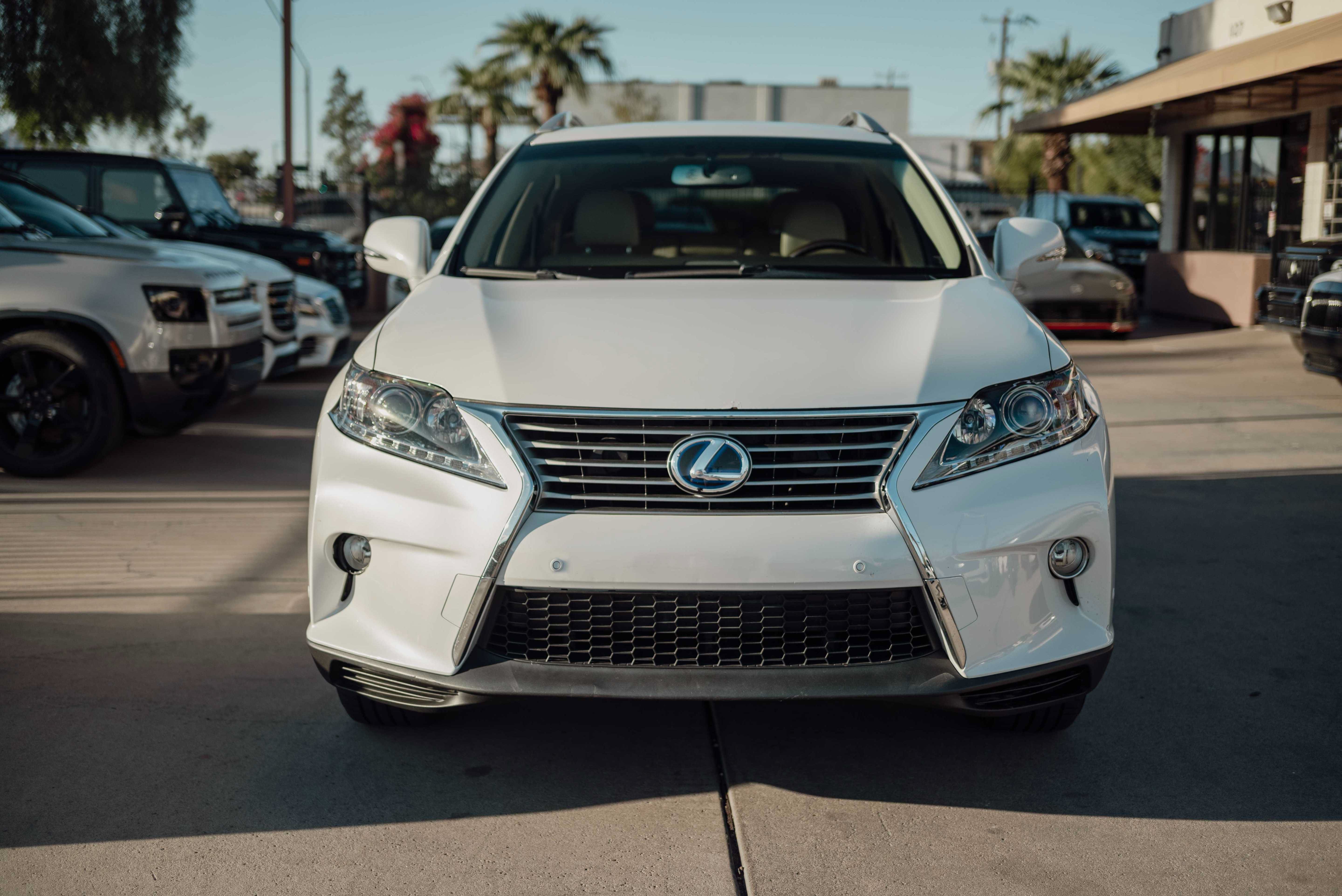 Used 2013 Lexus RX 450h AWD w/ Navigation Pkg image 2