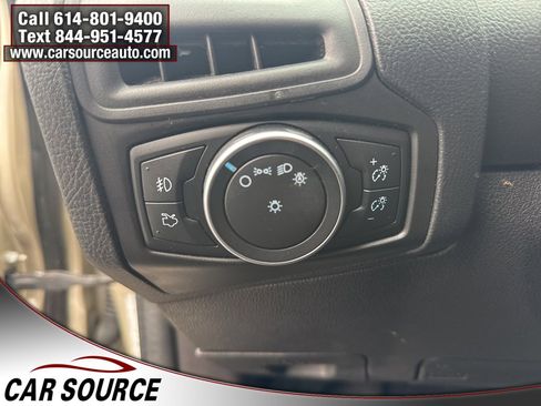 Used 2017 Ford Focus SEL w/ Cold Weather Package image 20