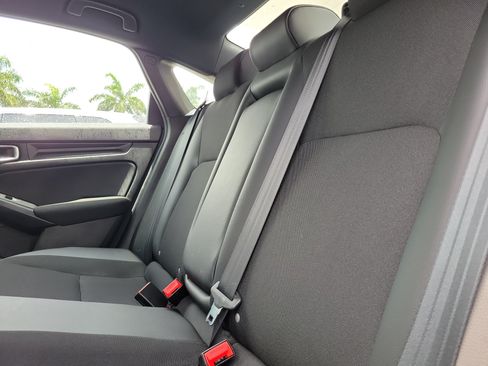 Certified 2025 Honda Civic Sport image 9