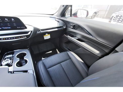 New 2026 Cadillac Lyriq Sport RWD image 10