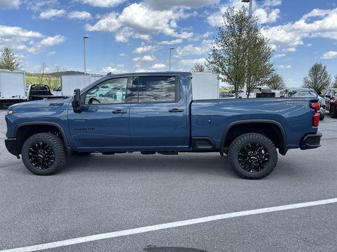 New 2026 Chevrolet Silverado 2500 LTZ w/ Trail Boss Package AWD/4WD image 4