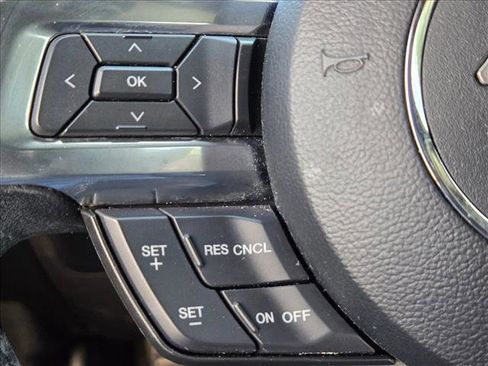 Used 2015 Ford Mustang Convertible image 12