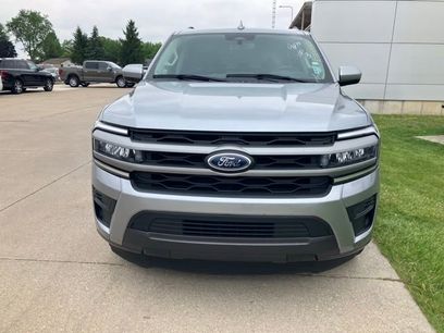 Used 2024 Ford Expedition XLT