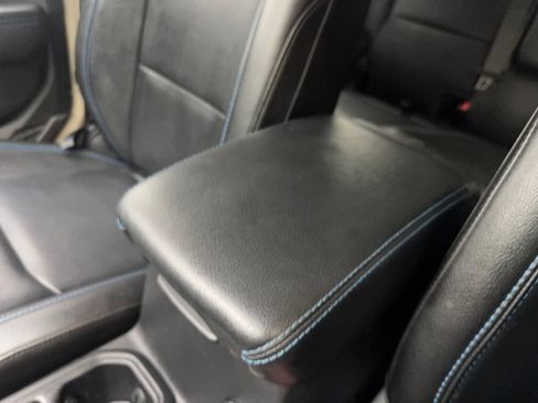Used 2022 Jeep Wrangler Unlimited Rubicon 4xe AWD/4WD image 72