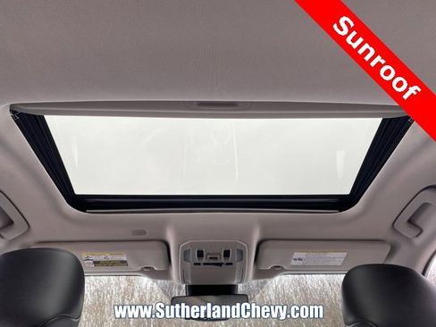 Used 2022 Toyota Highlander XLE image 51