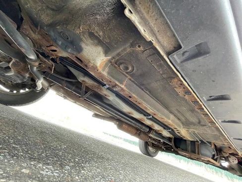 Used 2004 Honda CR-V EX image 12