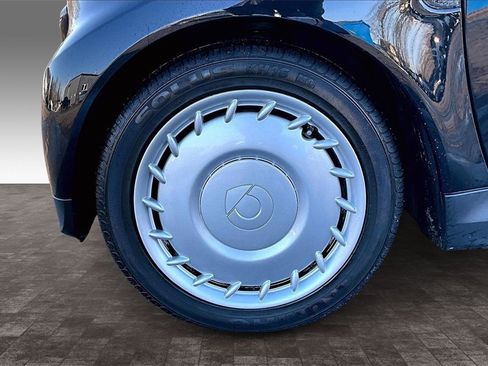 Used 2013 smart fortwo pure image 34