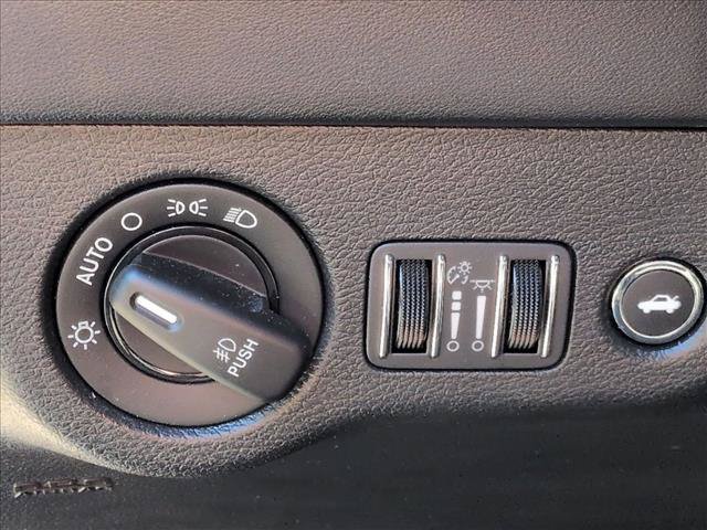 Used 2023 Dodge Charger R/T w/ Plus Group RWD image 17