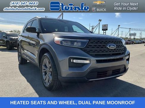 Used 2023 Ford Explorer XLT w/ Equipment Group 202A image 11