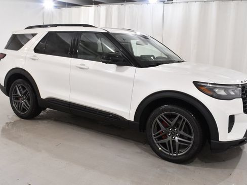 New 2026 Ford Explorer ST w/ Sun And Sound Package AWD/4WD image 5