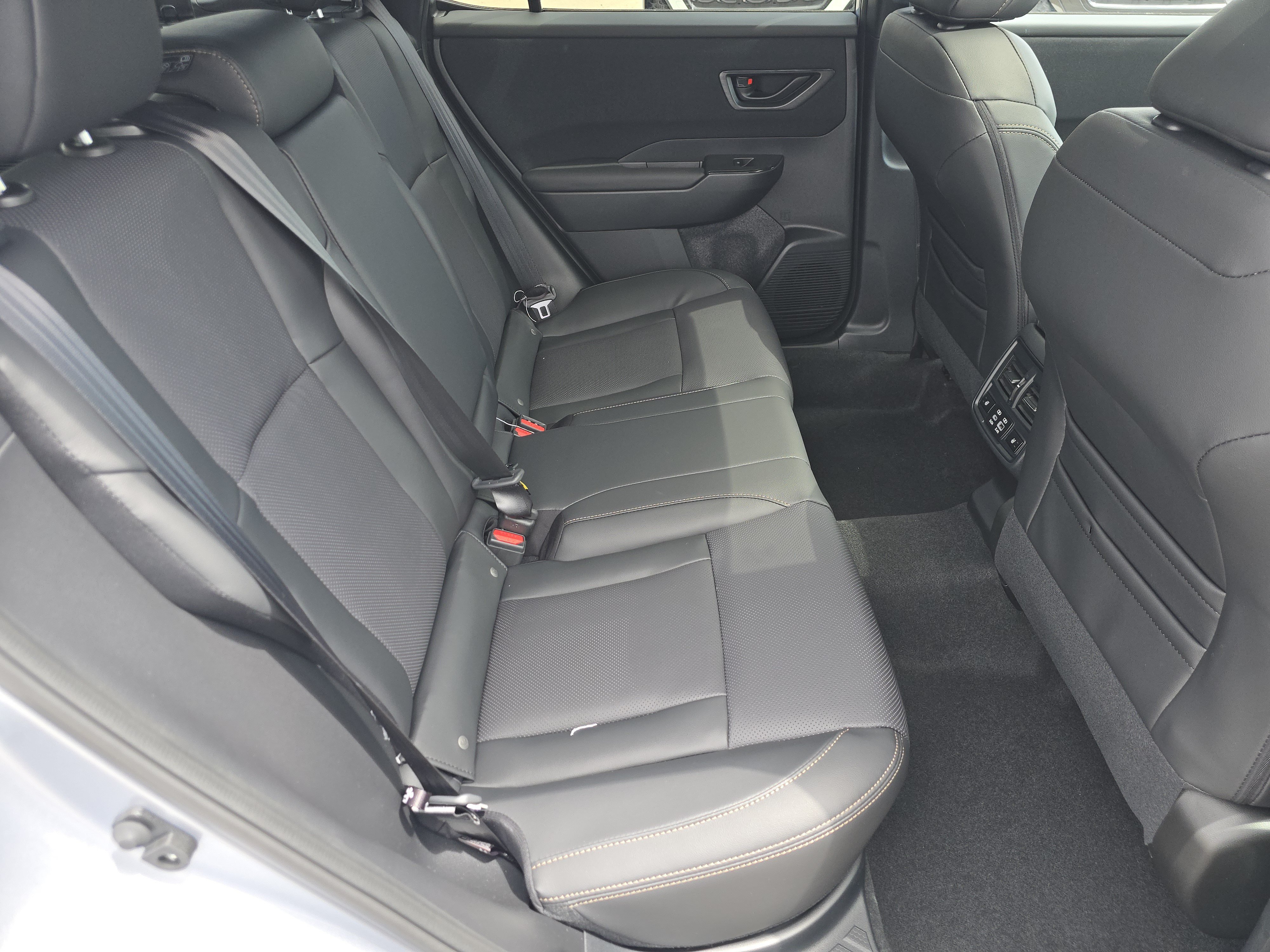 New 2026 Subaru Outback Limited AWD/4WD image 17