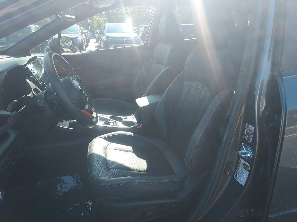 Certified 2024 Subaru Crosstrek 2.5i Wilderness w/ Crosstrek Mirror Package AWD/4WD image 28