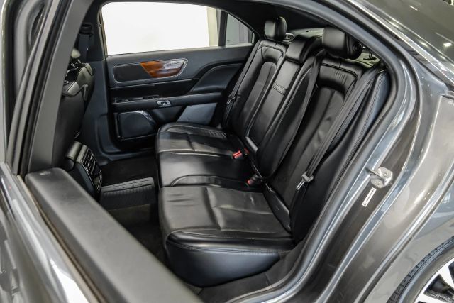 Used 2019 Lincoln Continental Select FWD image 49