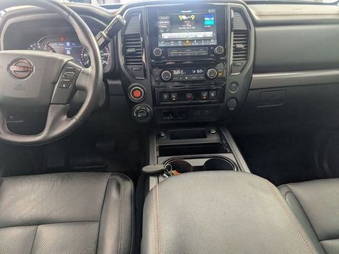 Used 2024 Nissan Titan PRO-4X w/ Pro-4x Convenience Package AWD/4WD image 26