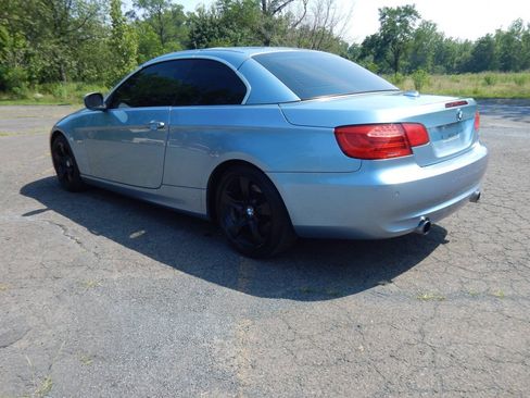 Used 2012 BMW 335i Convertible RWD image 3