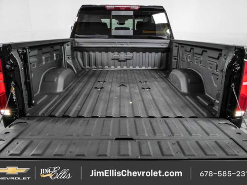 Certified 2025 Chevrolet Silverado 2500 High Country w/ High Country Premium Package AWD/4WD image 31