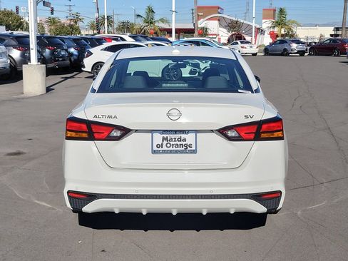 Used 2024 Nissan Altima 2.5 SV image 20