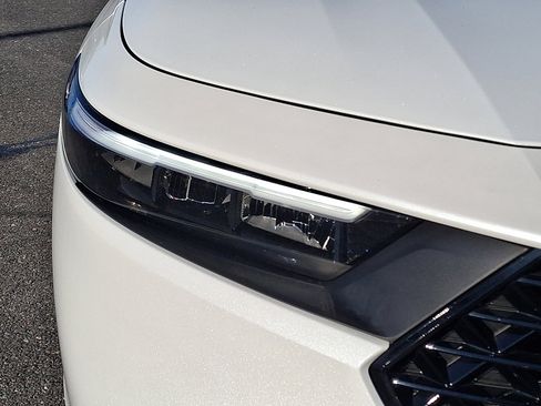 Used 2024 Honda Accord Sport image 9