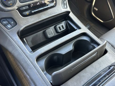 Used 2018 GMC Yukon Denali w/ Denali Ultimate Package image 27