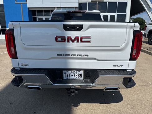 Used 2024 GMC Sierra 1500 SLT AWD/4WD image 8