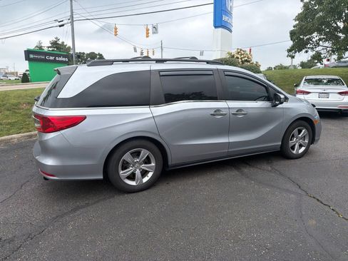 Used 2018 Honda Odyssey EX-L image 15